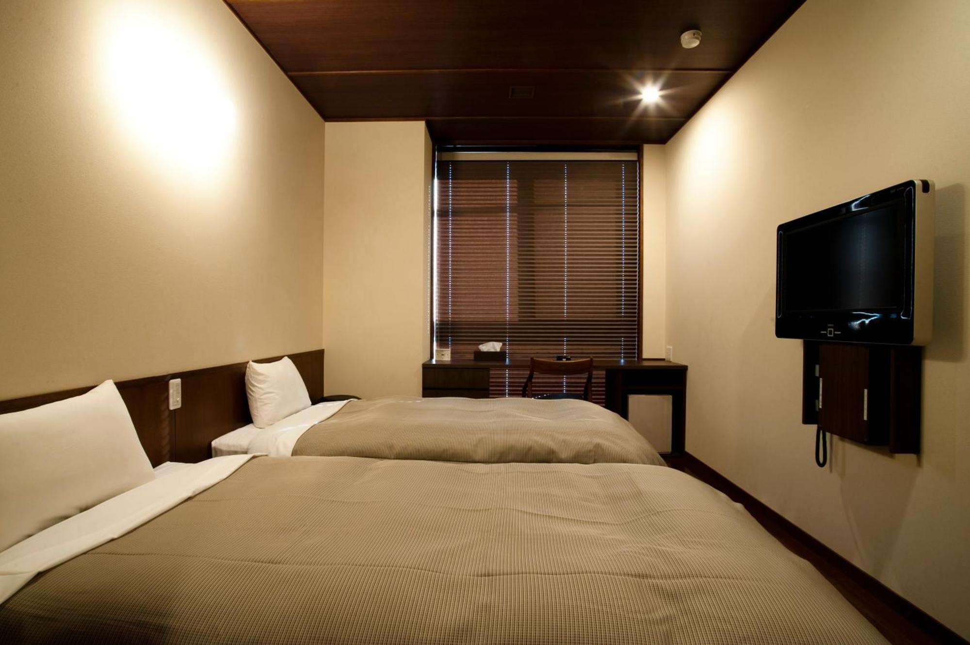Ochanomizu Hotel Shoryukan — Photos 2
